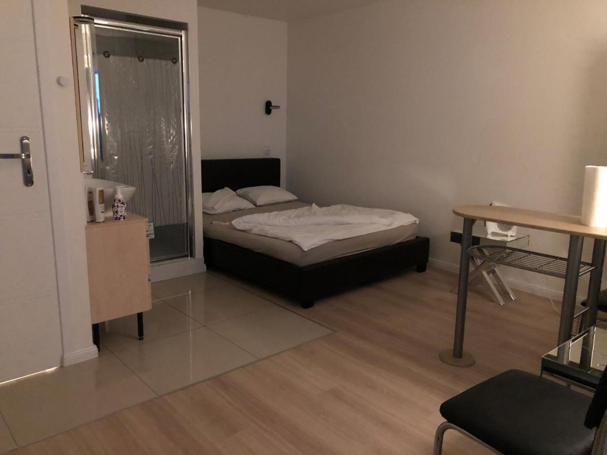 Mini Studio A Bed4U Late Check In Lublin Zewnętrze zdjęcie